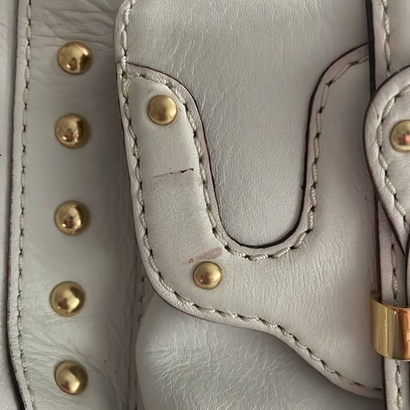 Michael Kors shoulder bag - white with gold hardware. - Picture 8 of 8